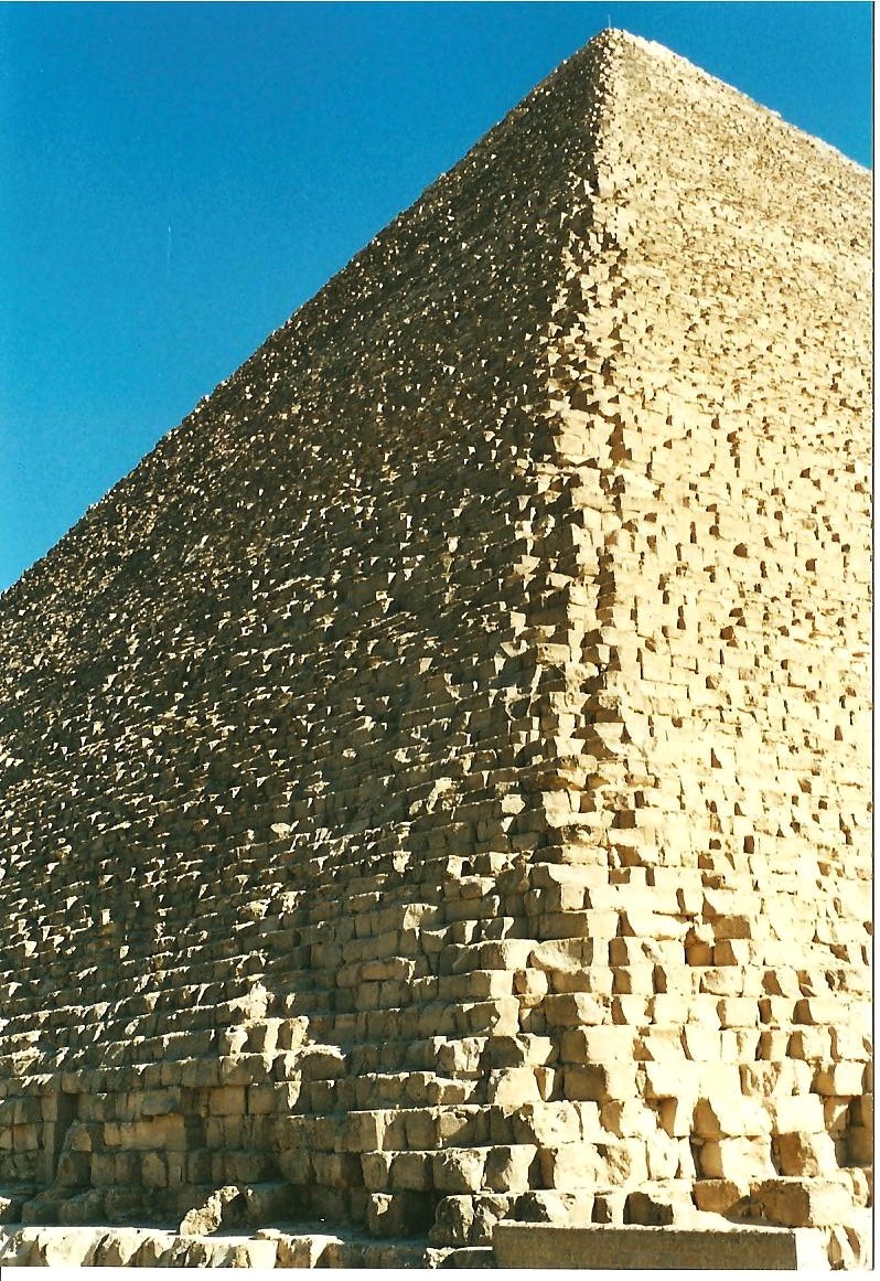 détail de pyramide